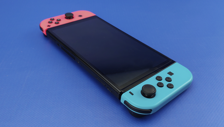 Набор Консоль Nintendo Switch OLED Model HEG-001 64GB Blue Red +