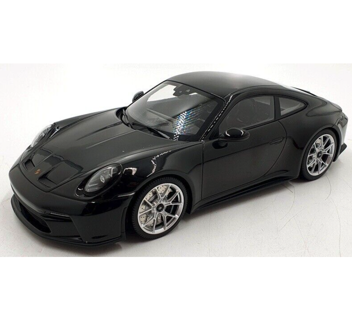 Модель автомобіля Porsche 911 (992) GT3 Touring Black Metallic by