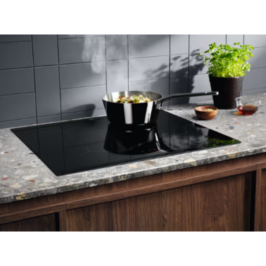 Варильна поверхня електрична Electrolux EIT61443B - изображение 5