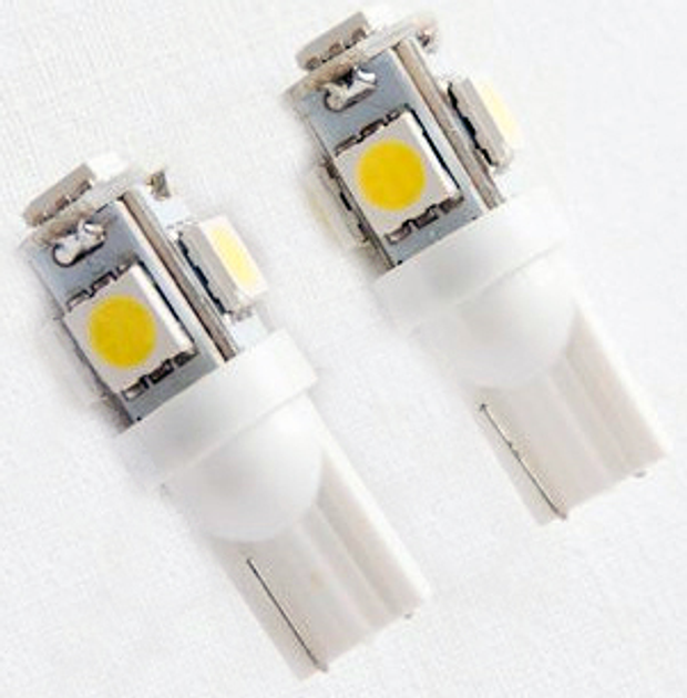 Автомобільна лампа Bottari LED T10W 5 SMD 12 В 5 Вт 2 шт (B17875) - зображення 3
