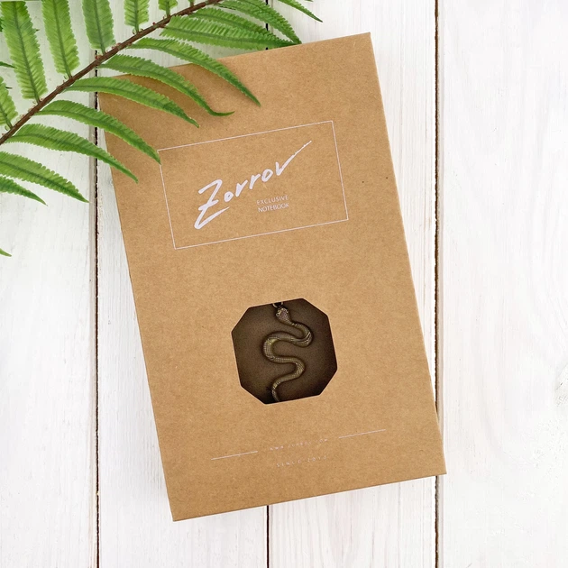Блокнот Zorrov Vintage "Змея" 80 листов со сменными блоками коричневый (00170000000145398) - Фото 4 Блокнот Zorrov Vintage "Змея" 80 листов со сменными блоками коричневый (00170000000145398) - изображение 4