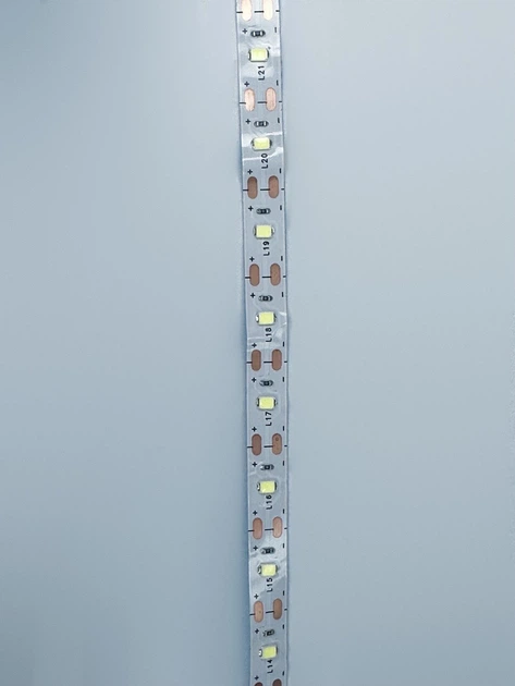 Світлодіодна стрічка LED SMD2835 5 метрів USB 5V 20W павербанк від мережі - зображення 2