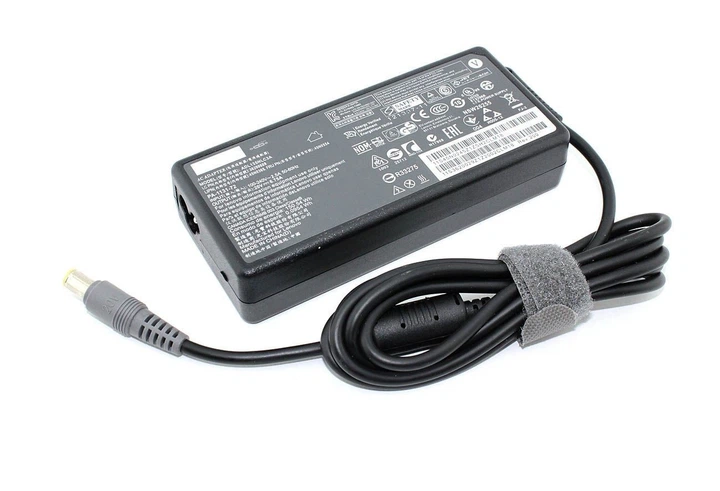 Блок живлення для ноутбука Lenovo 135W 20V 6.75A 7.9x5.5mm ADL135NLC3A - Фото 1 Блок живлення для ноутбука Lenovo 135W 20V 6.75A 7.9x5.5mm ADL135NLC3A - зображення 1