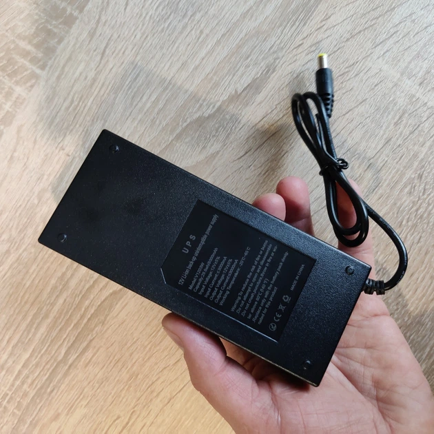 Источник бесперебойного питания для роутера Mini UPS V1203W (12V) 8000mAh - изображение 5