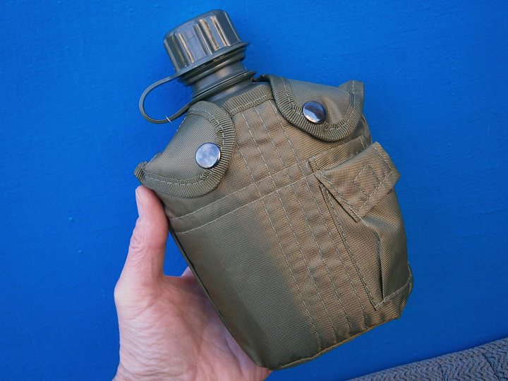 Фляга US bottle 1 л пластикова в чохлі олива MiL-tec Німеччина - изображение 1