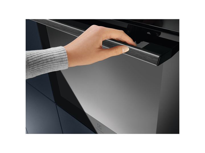 Духовой шкаф Electrolux - EOC8P39WZ - изображение 4