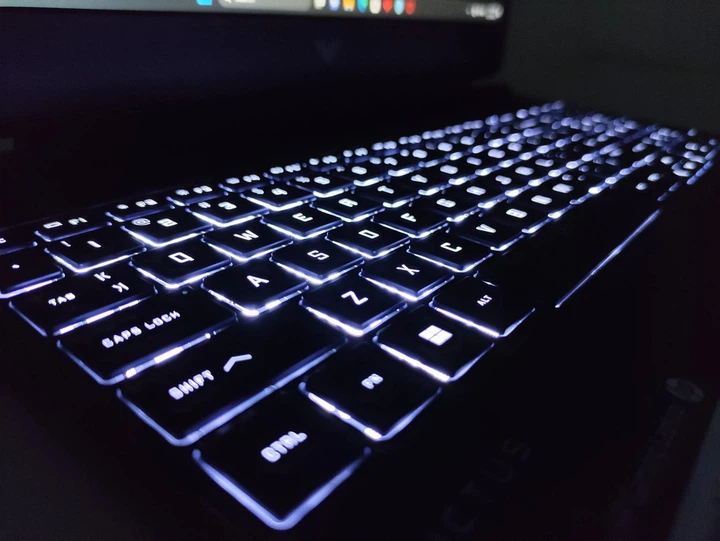Ноутбук HP Victus&nbsp;FHD 15.6 IPS144Hz&nbsp;Intel Core i5-13420H 8ядер 8Gb Ram SSD512GB RTX 3050 6GB 15-fa1093dx (7N3S2UA) - изображение 5