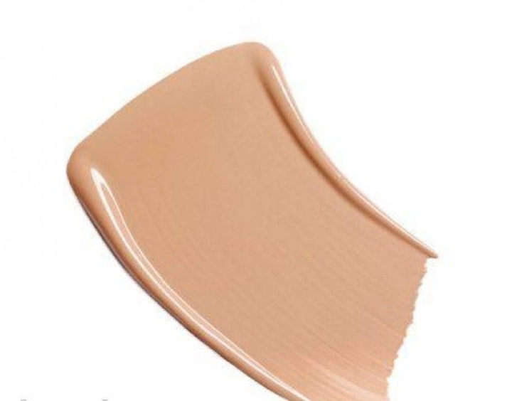 Оттеночный флюид для лица Chanel Les Beiges Sheer Healthy Glow Tinted ...