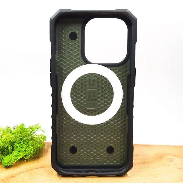 Ударопрочный чехол UAG Pathfinder Camo with MagSafe для iPhone 15 Pro - изображение 3