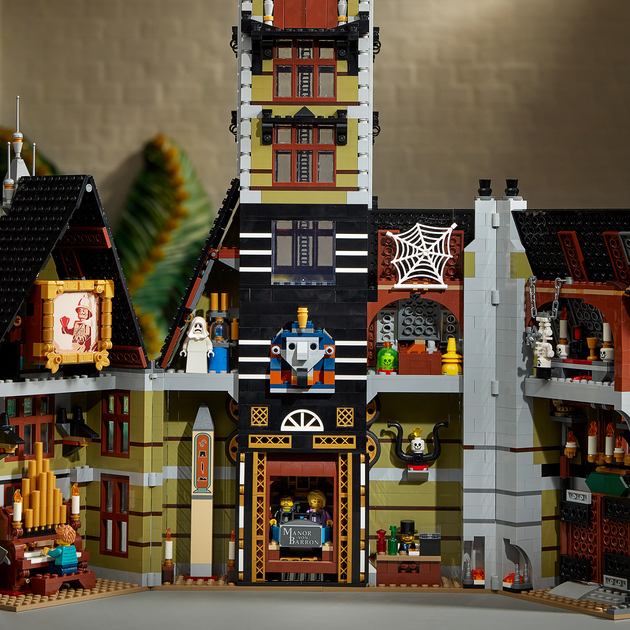 Конструктор LEGO Creator Expert Будинок з привидами 3231 деталь (10273) - зображення 3