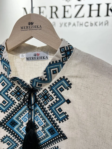 Чоловіча вишиванка MEREZHKA "Святослав" блакитний орнамент, розмір 56 - изображение 11