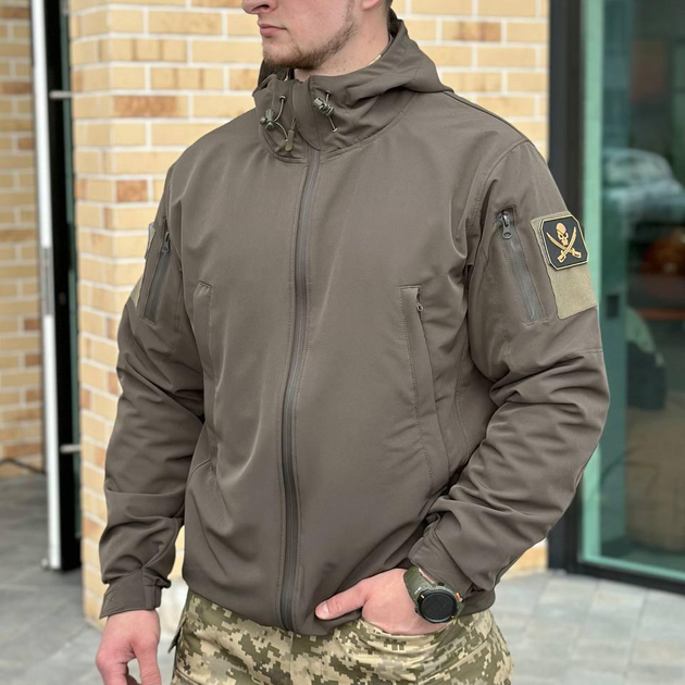 Демисезонная мужская Куртка Softshell с Капюшоном и системой Вентиляции олива размер 3XL - изображение 1
