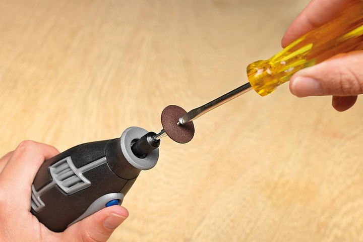 Подставка из дуба, для насадок Dremel | Dremel projeleri, Alet depolama, Dremel