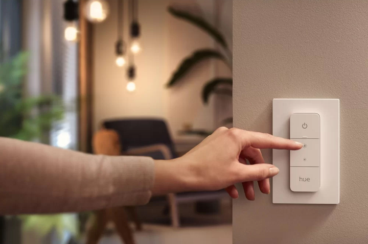 Початковий комплект Philips HUE White and color ambiance 9W A60 E27 3 шт. + switch (8719514291355) - зображення 4
