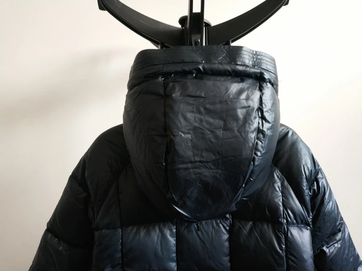 Короткий пуховик Johaug Moonlight Down Jacket M Сине чёрный - Фото 8 Короткий пуховик Johaug Moonlight Down Jacket M Сине чёрный - изображение 8