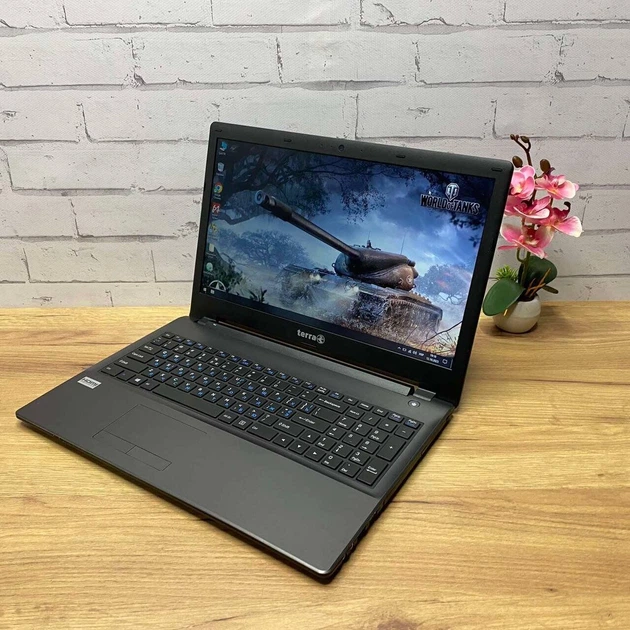 Ноутбук Terra Mobile 1315A / 15.6" (1920x1080) TN / Intel Pentium N3700 (4 ядра по 1.6 - 2.4 GHz) / 8 GB DDR3 / 256 GB SSD / Intel HD Graphics б/у - Фото 4 Ноутбук Terra Mobile 1315A / 15.6" (1920x1080) TN / Intel Pentium N3700 (4 ядра по 1.6 - 2.4 GHz) / 8 GB DDR3 / 256 GB SSD / Intel HD Graphics б/у - изображение 4