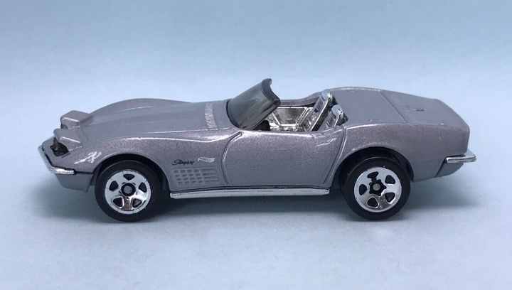 Машинка Хот Вилс 1:64 72 Stingray Convertible коллекция HW Roadsters Hot Wheels Mattel HKK12 - изображение 2