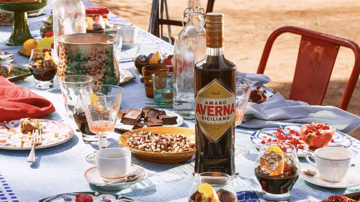 Ликер Amaro Averna 0.7 л 29% (8000400203782) – фото, отзывы