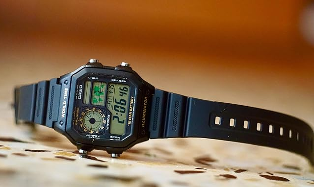 Водонепроницаемые часы с подсветкой Casio AE-1200 - изображение 3