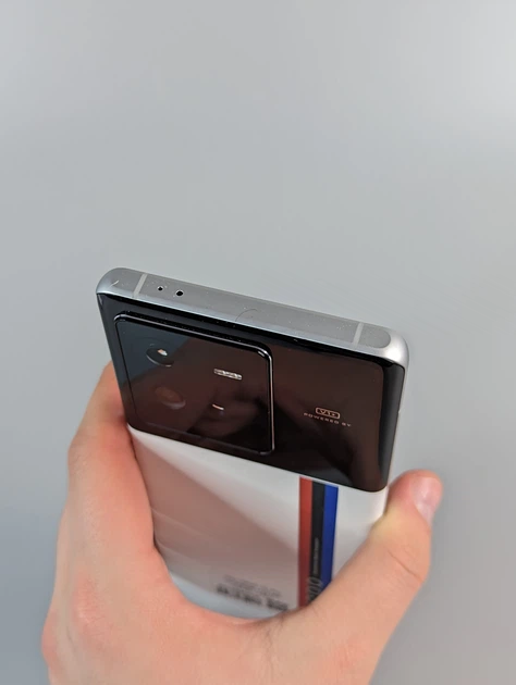 Мобільний телефон Vivo IQOO 10 Pro 12GB/256GB White (V2218A