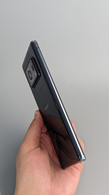 Мобільний телефон Sharp Aquos R6 12GB/128GB Black (A101SH