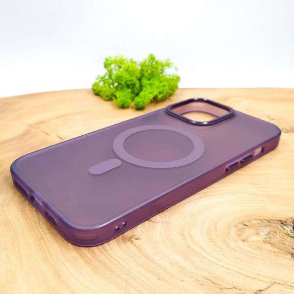 Чехол Baseus Smoke case Matte с MagSafe для iPhone 13 Pro Max Purple - Фото 2 Чехол Baseus Smoke case Matte с MagSafe для iPhone 13 Pro Max Purple - изображение 2