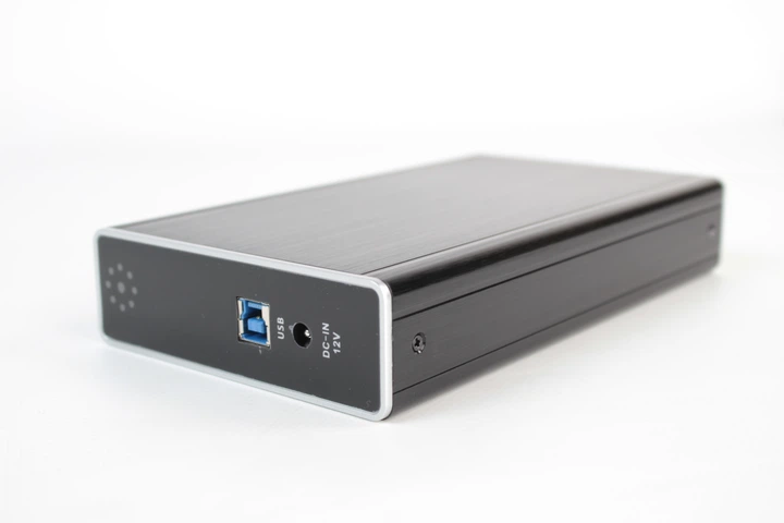 Накопитель внешний HDD 3.5" USB 1ТB TrekStor DataStation Maxi Metal (TS35-1000KLB) - изображение 2