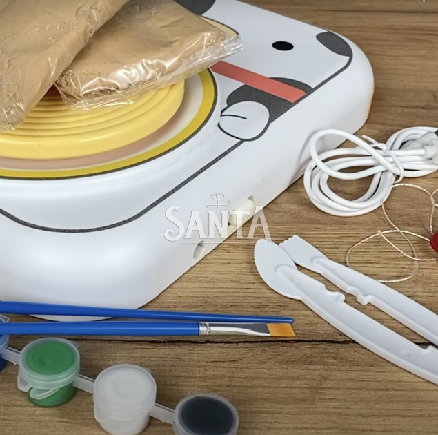Набор для творчества Маленький гончар 4FUN Game Club, USB-кабель, автоматический гончарный круг, глина, краски, кисточки, инструменты, кор 23*6*34см (35240) - Фото 5 Набор для творчества Маленький гончар 4FUN Game Club, USB-кабель, автоматический гончарный круг, глина, краски, кисточки, инструменты, кор 23*6*34см (35240) - изображение 5