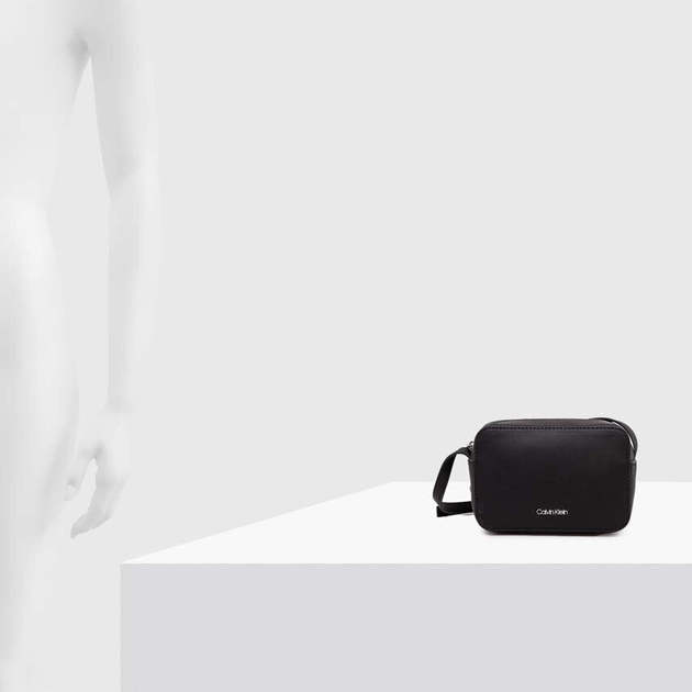 Torebka crossbody damska Calvin Klein K60K610293-BAX Czarna (8719856814441) - obraz 4