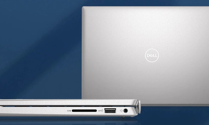 Ноутбук Dell Inspiron 5625 Ryzen 7 5825U/16 ГБ/512/Win11 Для Дома