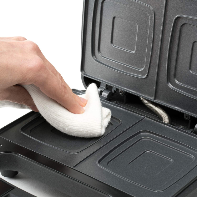 Opiekacz do kanapek Black+Decker BXSA751E - obraz 7