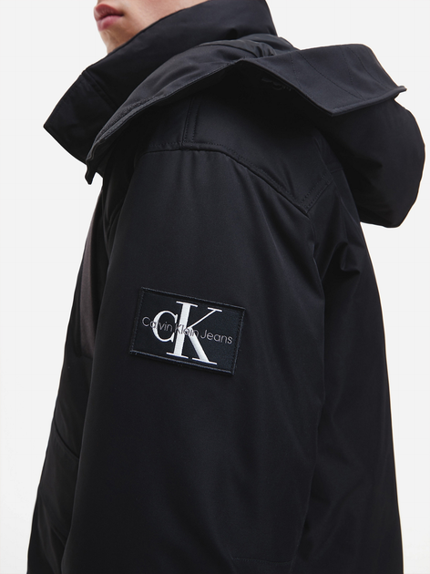 Куртка зимова чоловіча Calvin Klein J30J321969-BEH L Чорна (8719856680091) - зображення 4