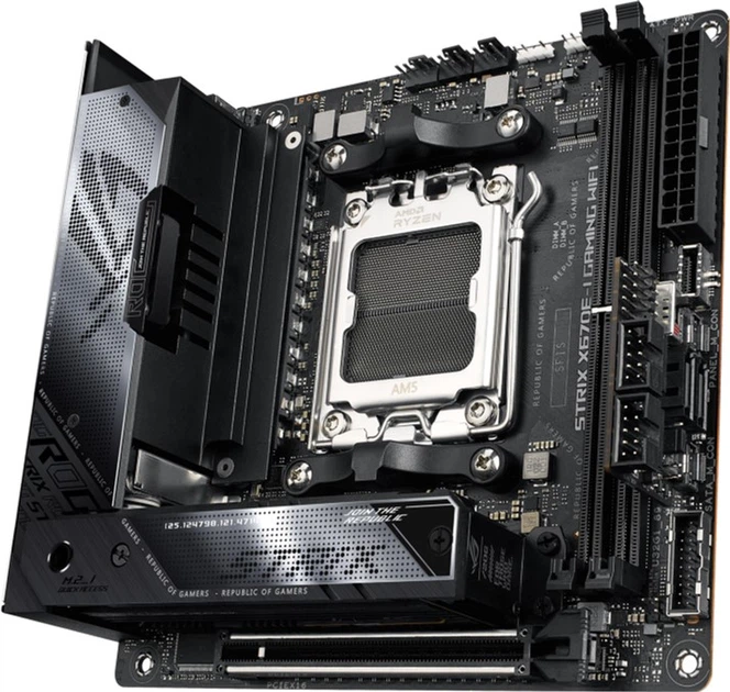 Płyta główna Asus ROG STRIX X670E-I GAMING WIFI (sAM5, AMD X670, PCI-Ex16) - Zdjęcie 2 Płyta główna Asus ROG STRIX X670E-I GAMING WIFI (sAM5, AMD X670, PCI-Ex16) - obraz 2