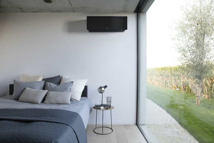 Кондиционер Daikin Emura 3 FTXJ25AB/RXJ25A Black - изображение 6