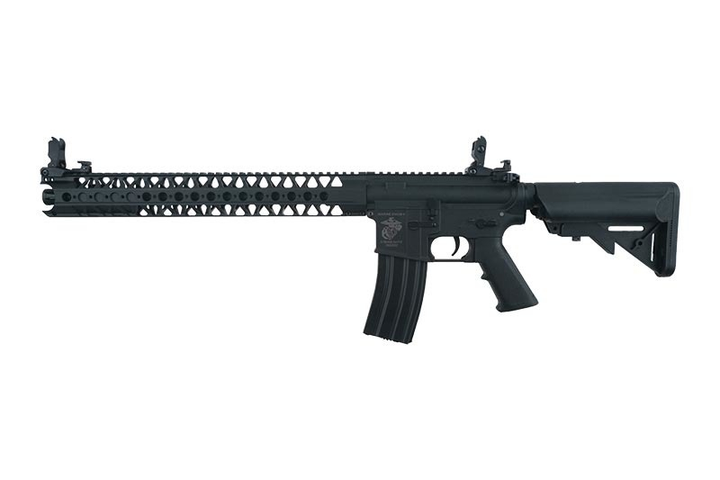 Штурмова гвинтівка Specna Arms CORE SA-C16 Black (Страйкбол 6мм) - изображение 1