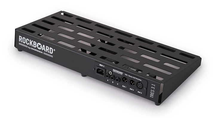 Патч-панель для педалборда ROCKBOARD MOD 3 V2 All-in-One TRS & XLR Patchbay for Vocalists & Acoustic Players - Фото 8 Патч-панель для педалборда ROCKBOARD MOD 3 V2 All-in-One TRS & XLR Patchbay for Vocalists & Acoustic Players - зображення 8