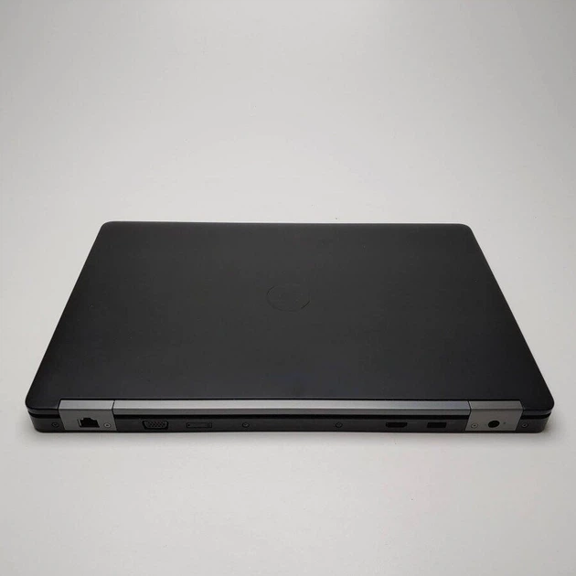Ігровий ноутбук Dell Precision 3510 / 15.6