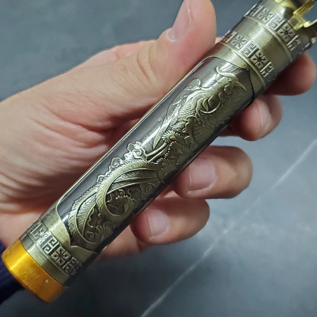 Машинка для стрижки и окантовки волос аккамуляторная