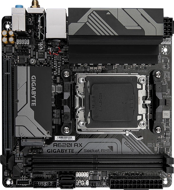Материнська плата Gigabyte A620I AX (sAM5, AMD A620, PCI-Ex16