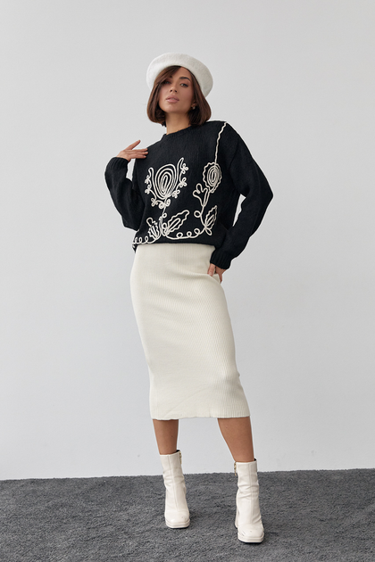 Женские свитеры с аппликацией — купить в интернет-магазине Ламода