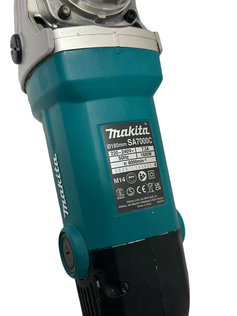Шліфмашина полірувальна Makita SA7000C (1600 Вт, 180 мм, 0-4000 хв-1) - Фото 7 Шліфмашина полірувальна Makita SA7000C (1600 Вт, 180 мм, 0-4000 хв-1) - зображення 7
