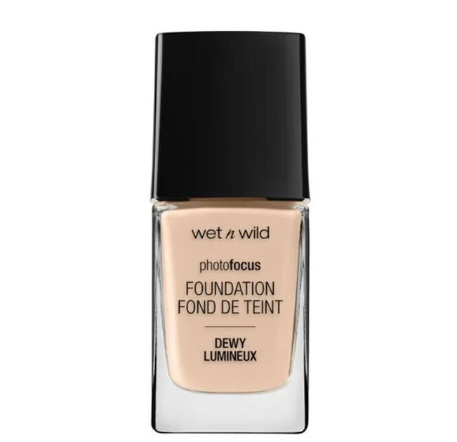 Podkład do twarzy Wet N Wild Photofocus nawilżający Dewy Nude Ivory 28 ml (77802116024) - obraz 1