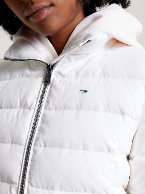 Куртка зимова жіноча Tommy Jeans DW0DW08588-YBR S Біла (8720112585166) - зображення 4