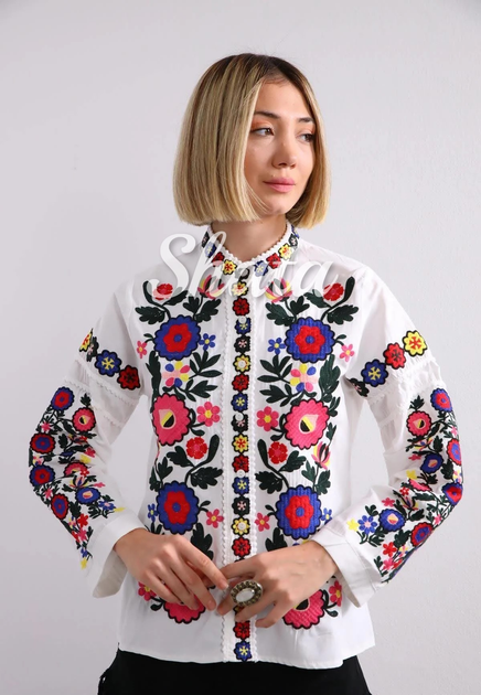 Вишита сорочка на гудзиках з квітковим орнаментом M біла (5604 ...