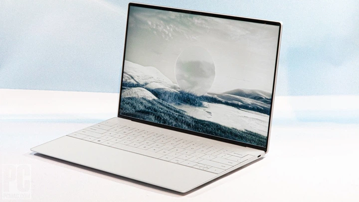 Ноутбук Dell XPS 13 Plus 9320 Platinum / Intel Core i7-1260P / RAM