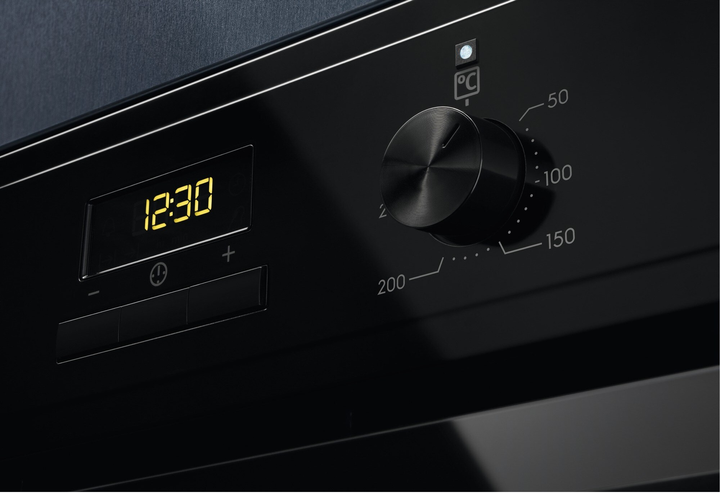 Духова шафа електрична Electrolux EOD3H50BK - зображення 3