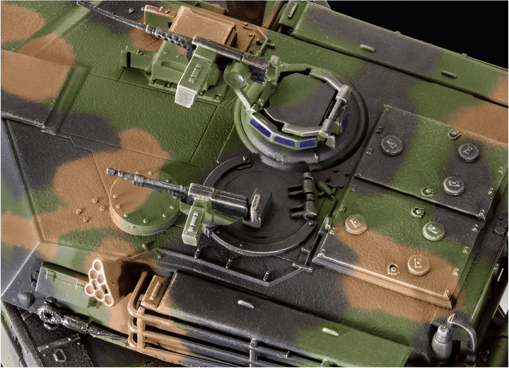 Zestaw modeli do składania czołgu Revell Abrams M1A1 AIM(SA)/M1A2 Level 4 w skali 1:72 (4009803033464) - obraz 5