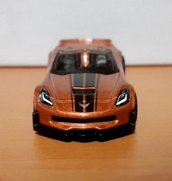 Машинка Хот Вилс 1:64 Corvette C7 Z06 Convertible коллекция HW