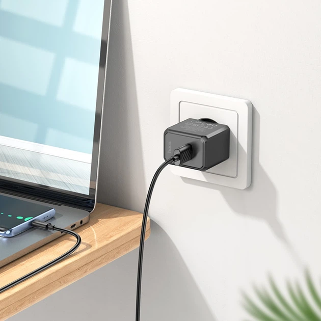 Сетевое зарядное устройство Hoco CS11A USB черное + кабель USB to Type-C - Фото 2 Сетевое зарядное устройство Hoco CS11A USB черное + кабель USB to Type-C - изображение 2