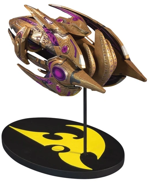 Figurka Dark Horse StarCraft Limited Edition Golden Age Protoss Carrier Ship Replica (3008-720) - obraz 3